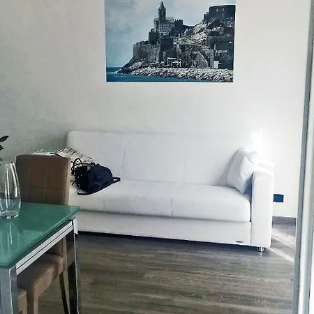 Lolly House 12 La Spezia